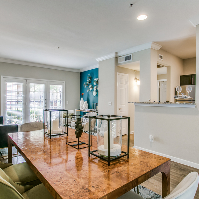 The Gael - Dining Table