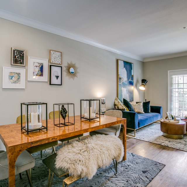 The Gael - Dining Table